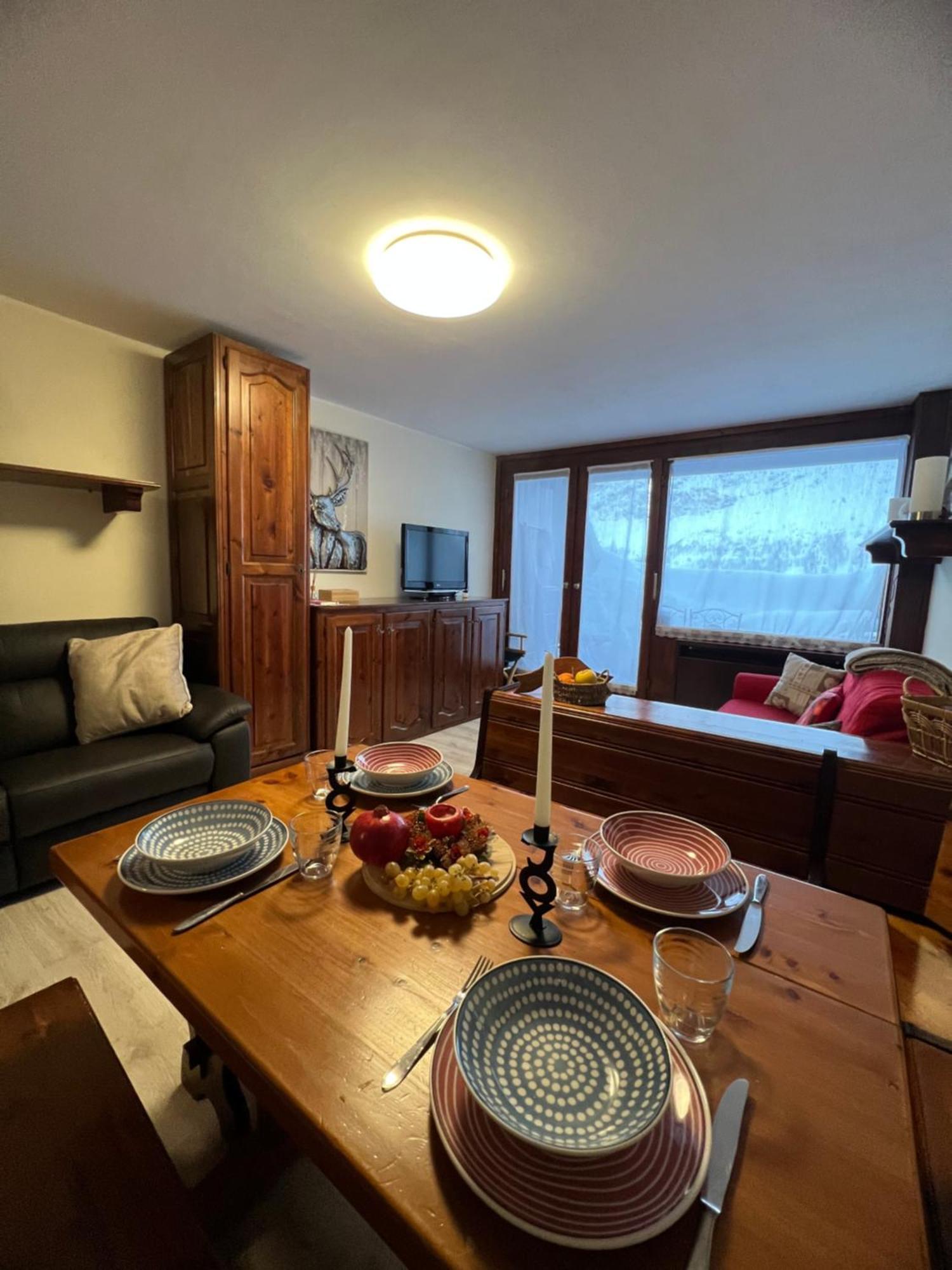 Cervinia - Matterhorn Apartments Бройл-Червиня Екстериор снимка