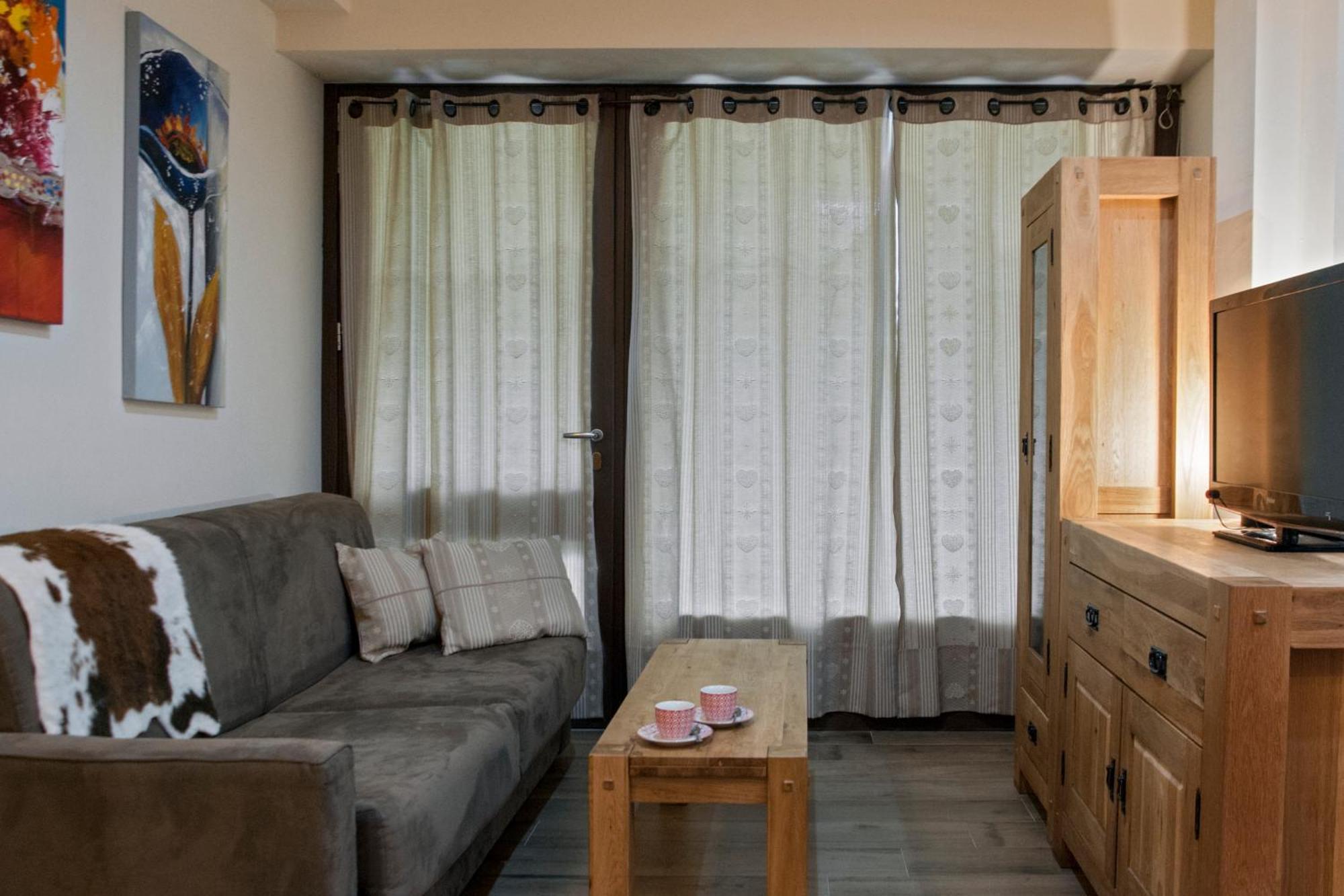 Cervinia - Matterhorn Apartments Бройл-Червиня Екстериор снимка